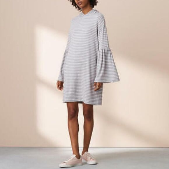 LOU & GREY Striped Signaturesoft Bell Sleeve Dress - Picture 1 of 7